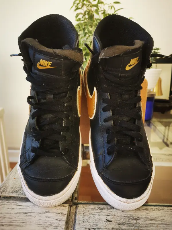 Zapatilla Nike Retro mujer